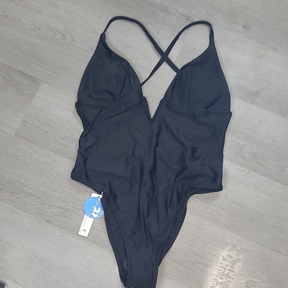 Cupshe Black One-Piece Swimsuit